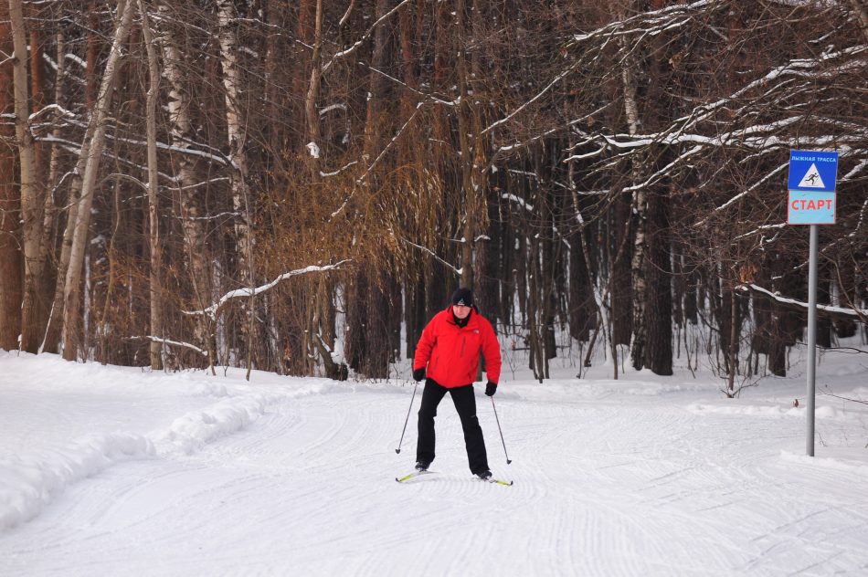 В парке на Пенягинской обустроили три лыжные трассы