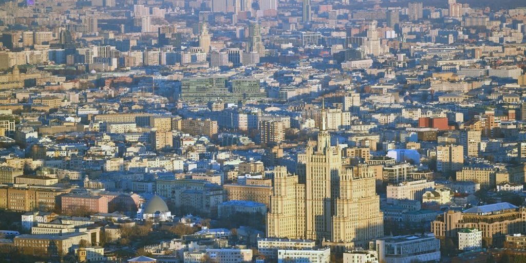 Собянин: Москва выполнит все социальные обязательства и планы развития